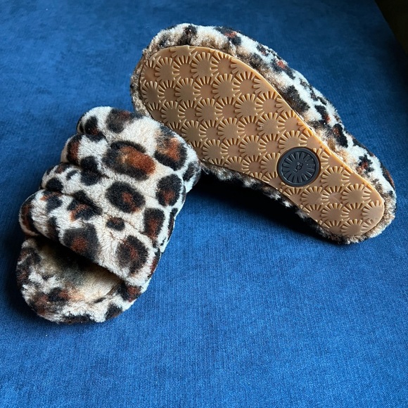 UGG Leopard-print Slippers - Picture 3 of 6
